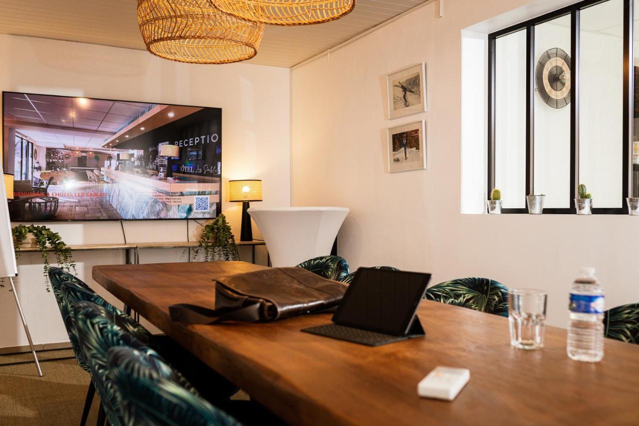 Hotel Les Sables - Urban Style - By Logis Hotels Canet-en-Roussillon Εξωτερικό φωτογραφία