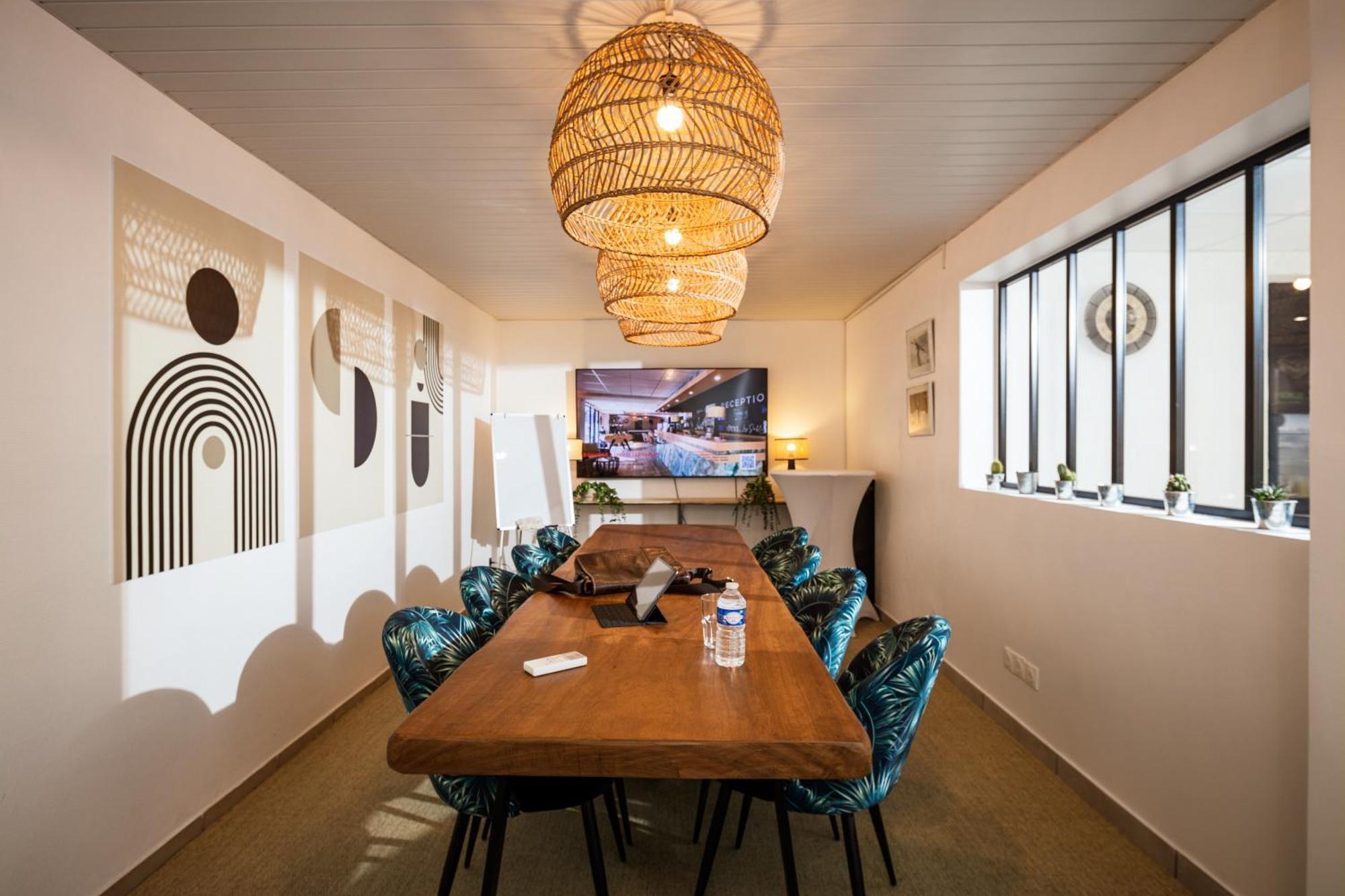 Hotel Les Sables - Urban Style - By Logis Hotels Canet-en-Roussillon Εξωτερικό φωτογραφία