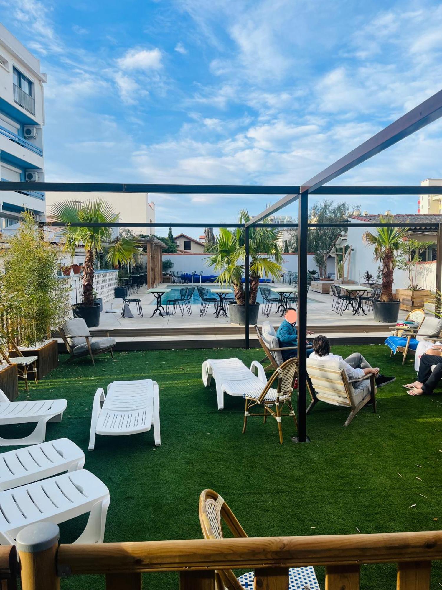Hotel Les Sables - Urban Style - By Logis Hotels Canet-en-Roussillon Εξωτερικό φωτογραφία